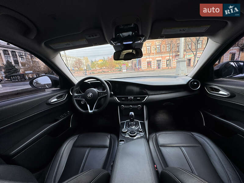 Седан Alfa Romeo Giulia 2020 в Запорожье