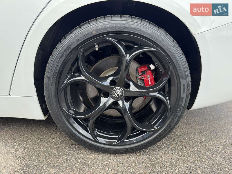 Седан Alfa Romeo Giulia 2020 в Запорожье