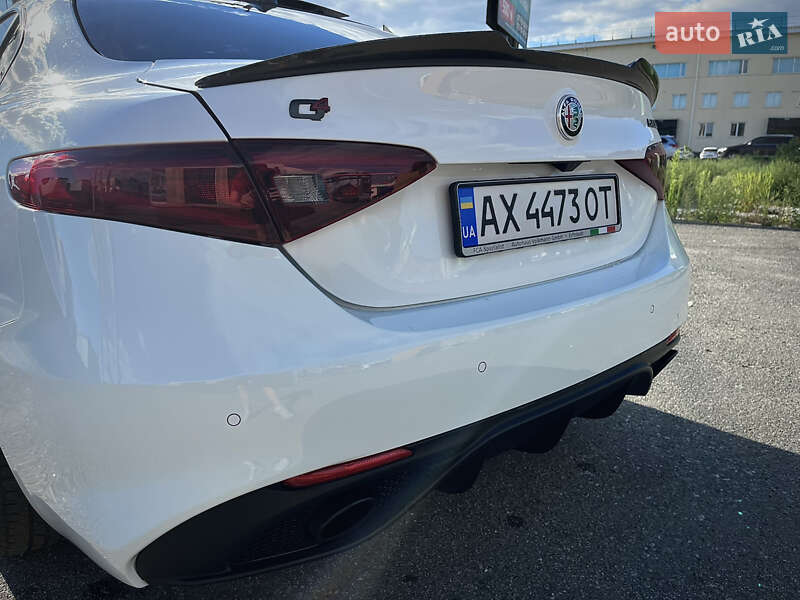 Седан Alfa Romeo Giulia 2019 в Києві