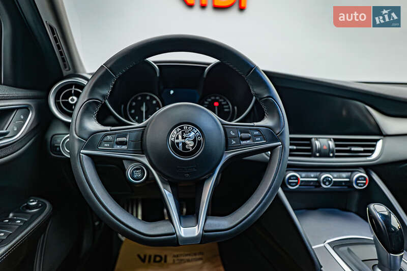 Седан Alfa Romeo Giulia 2017 в Киеве