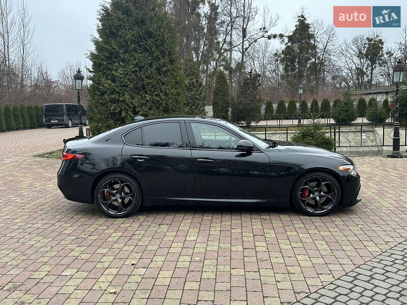 Седан Alfa Romeo Giulia 2017 в Львові фото 6 Седан Alfa Romeo Giulia 2017 в Львові