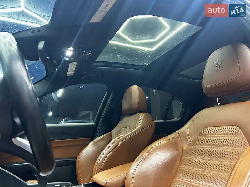 Седан Alfa Romeo Giulia 2020 в Чернівцях