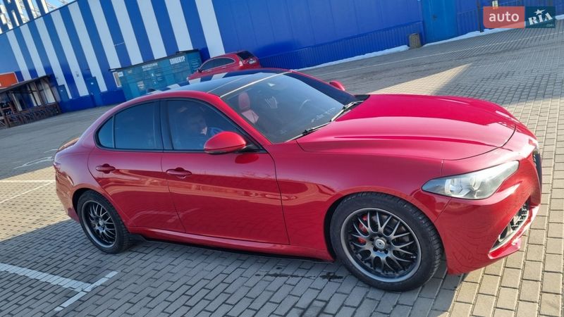 Седан Alfa Romeo Giulia 2017 в Дубно