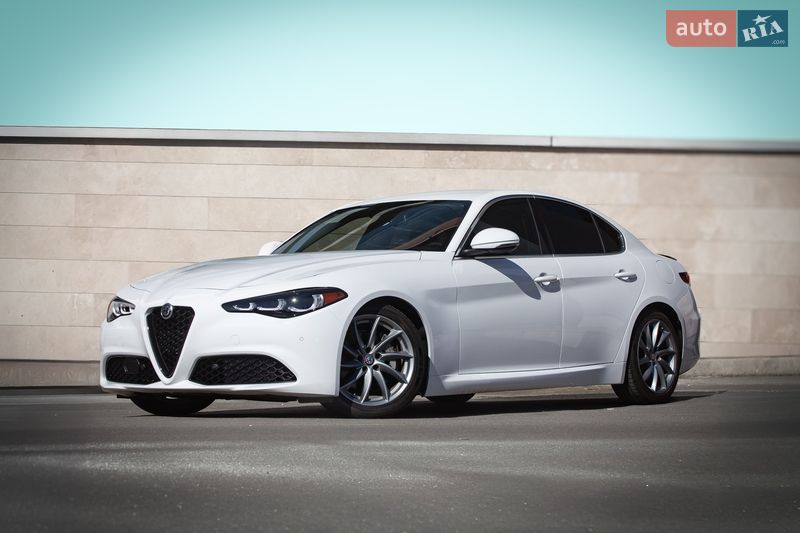 Седан Alfa Romeo Giulia 2020 в Киеве фото 6 Седан Alfa Romeo Giulia 2020 в Киеве