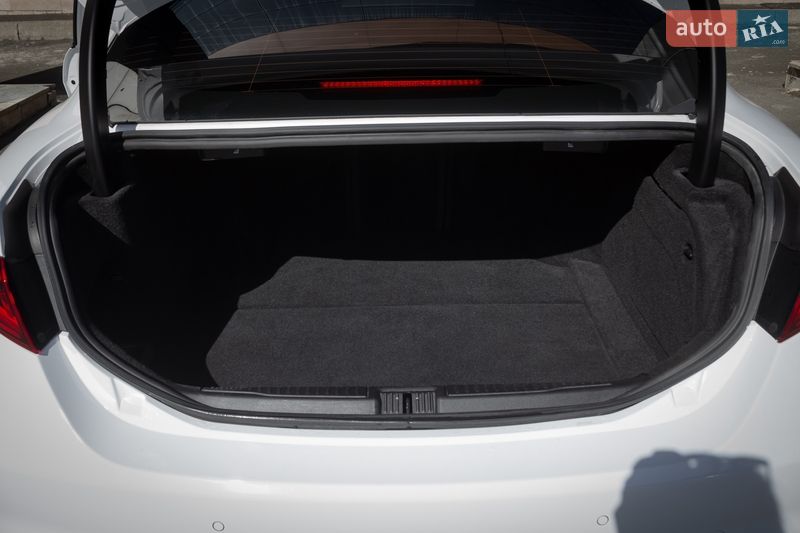 Седан Alfa Romeo Giulia 2020 в Киеве фото 39 Седан Alfa Romeo Giulia 2020 в Киеве