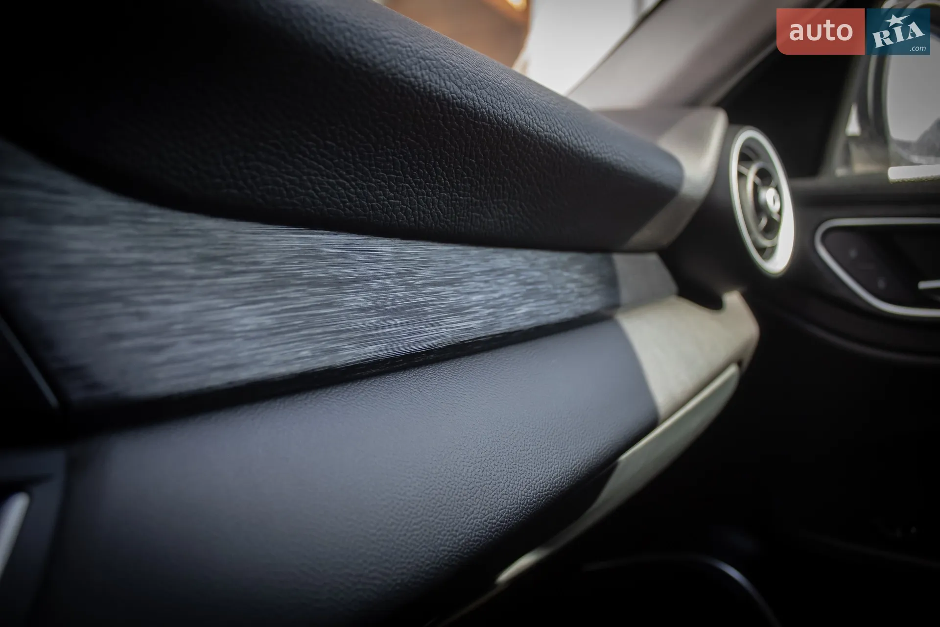 2020 Alfa Romeo Giulia - мініатюра 28