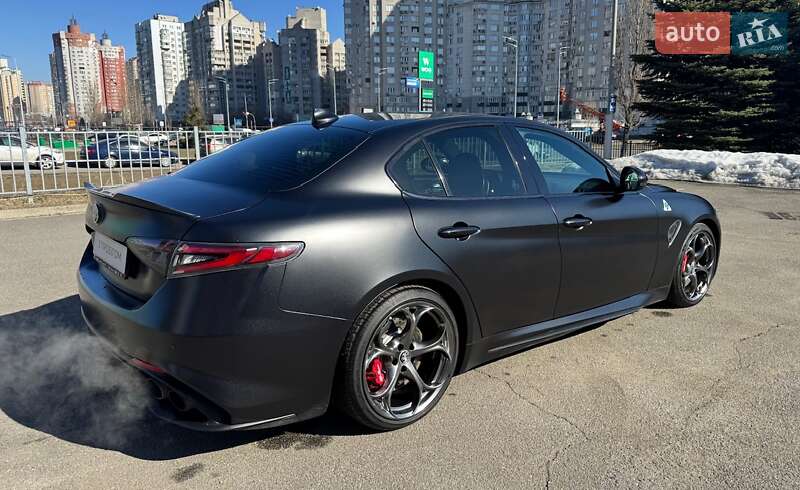 Седан Alfa Romeo Giulia 2017 в Киеве