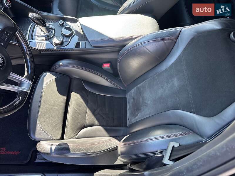 Седан Alfa Romeo Giulia 2017 в Киеве