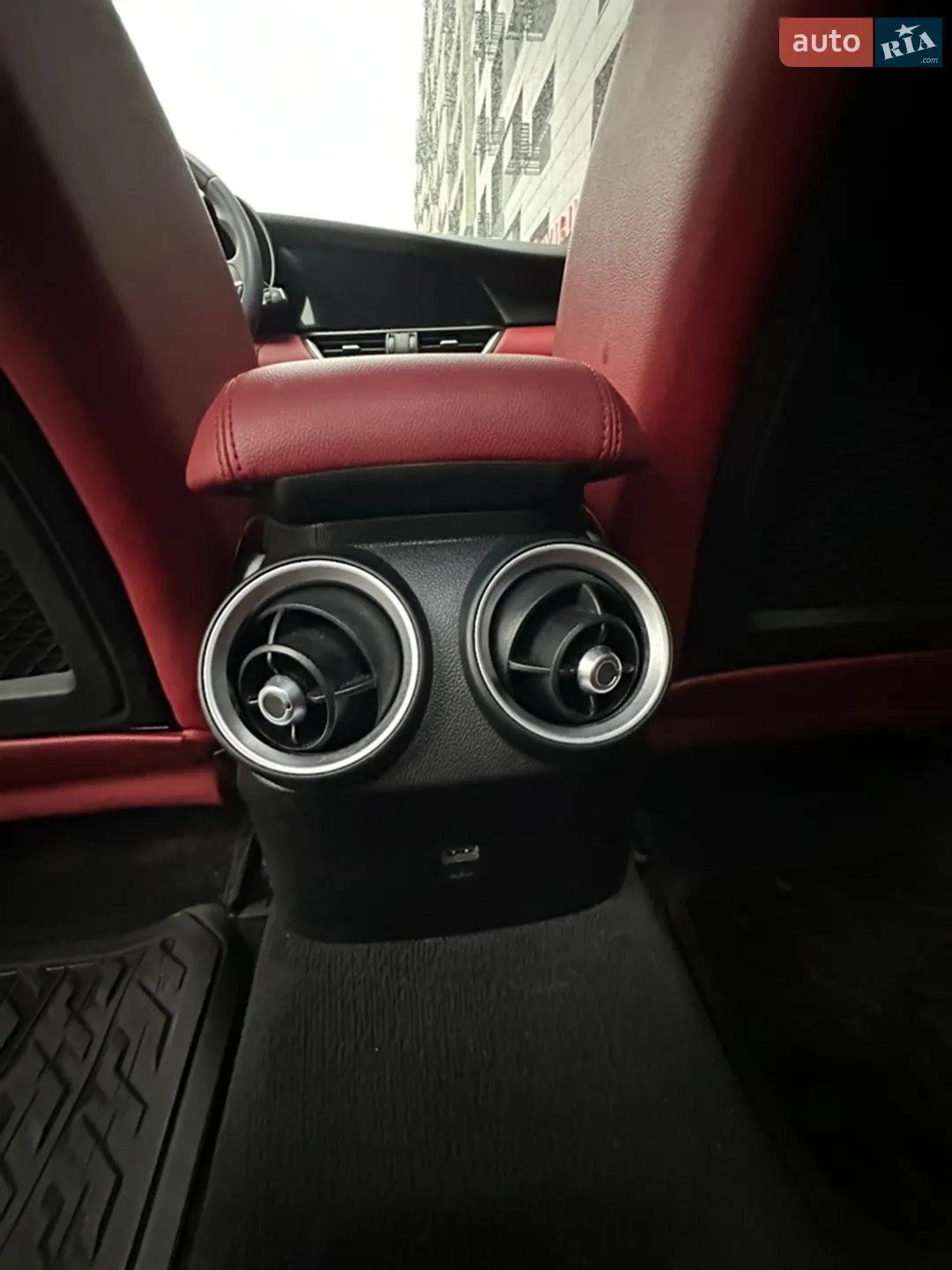 2019 Alfa Romeo Giulia - мініатюра 83