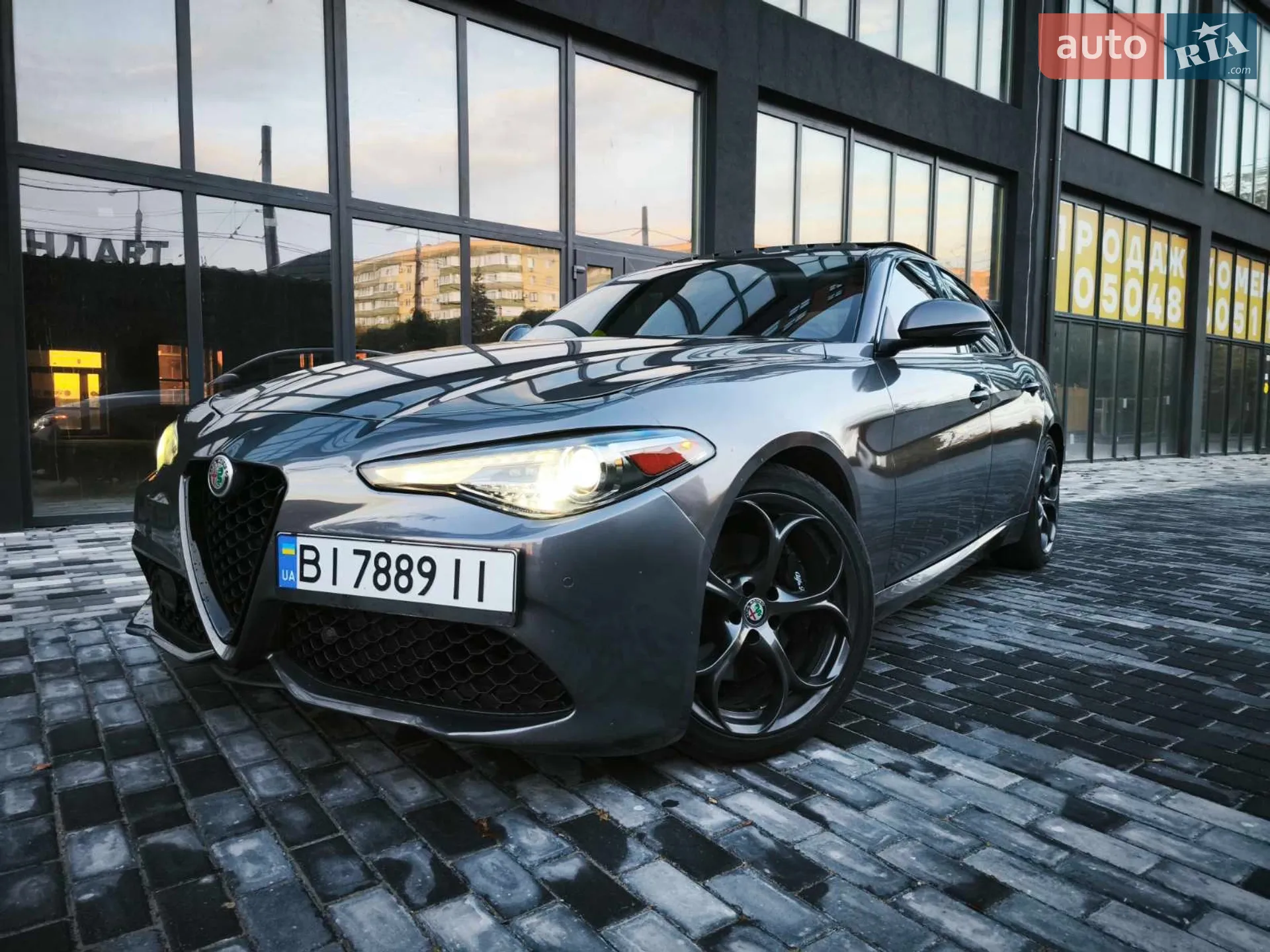 2018 Alfa Romeo Giulia - мініатюра 2