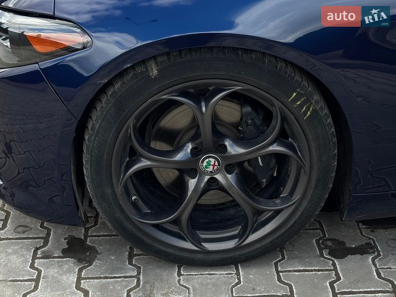 Седан Alfa Romeo Giulia 2018 в Тернополе фото 26 Седан Alfa Romeo Giulia 2018 в Тернополе