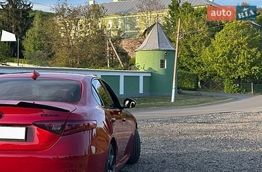Седан Alfa Romeo Giulia 2017 в Мукачевому