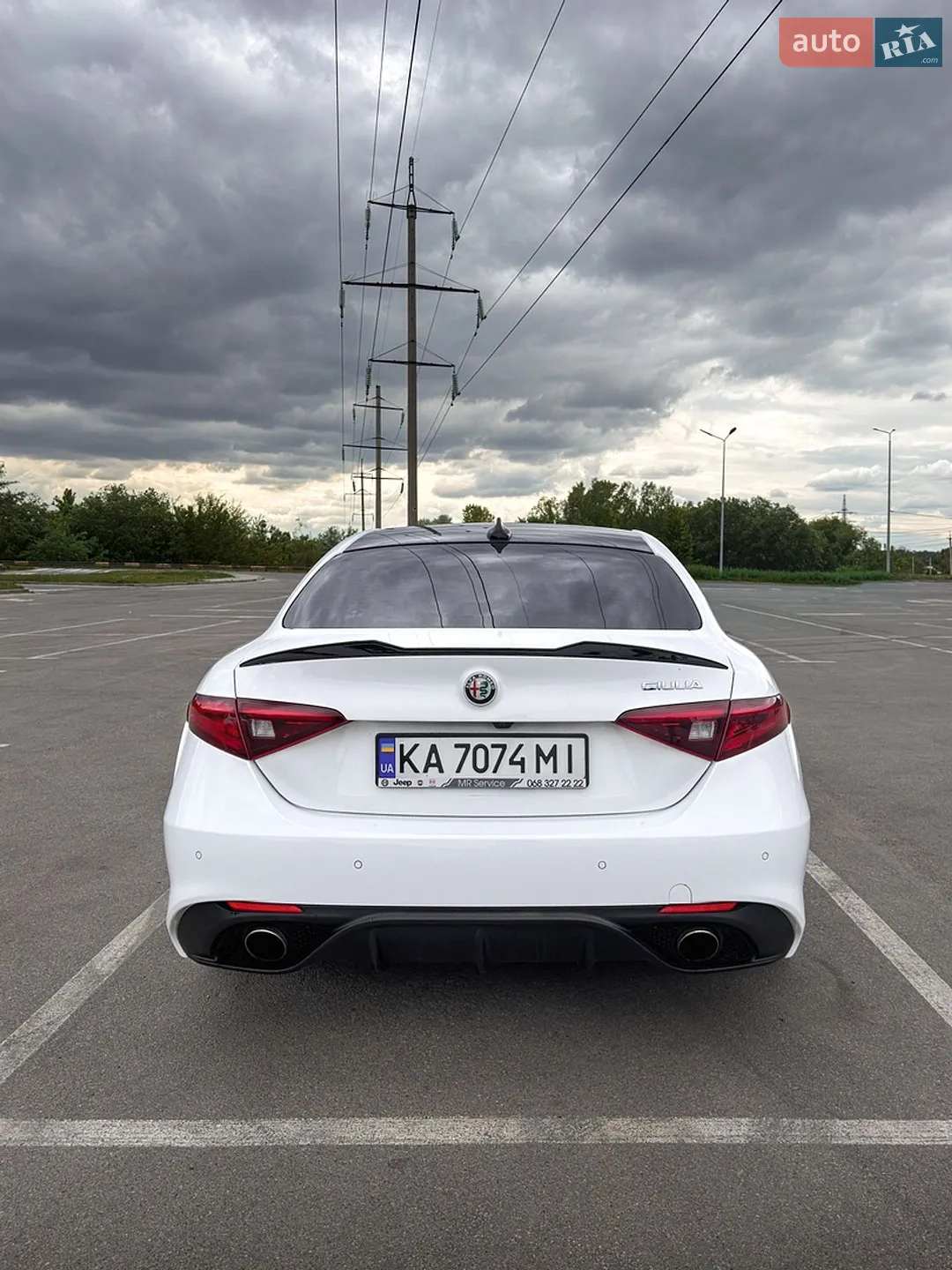 2017 Alfa Romeo Giulia - мініатюра 7