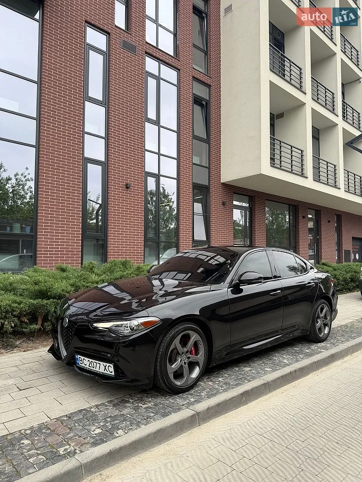 2017 Alfa Romeo Giulia - мініатюра 20