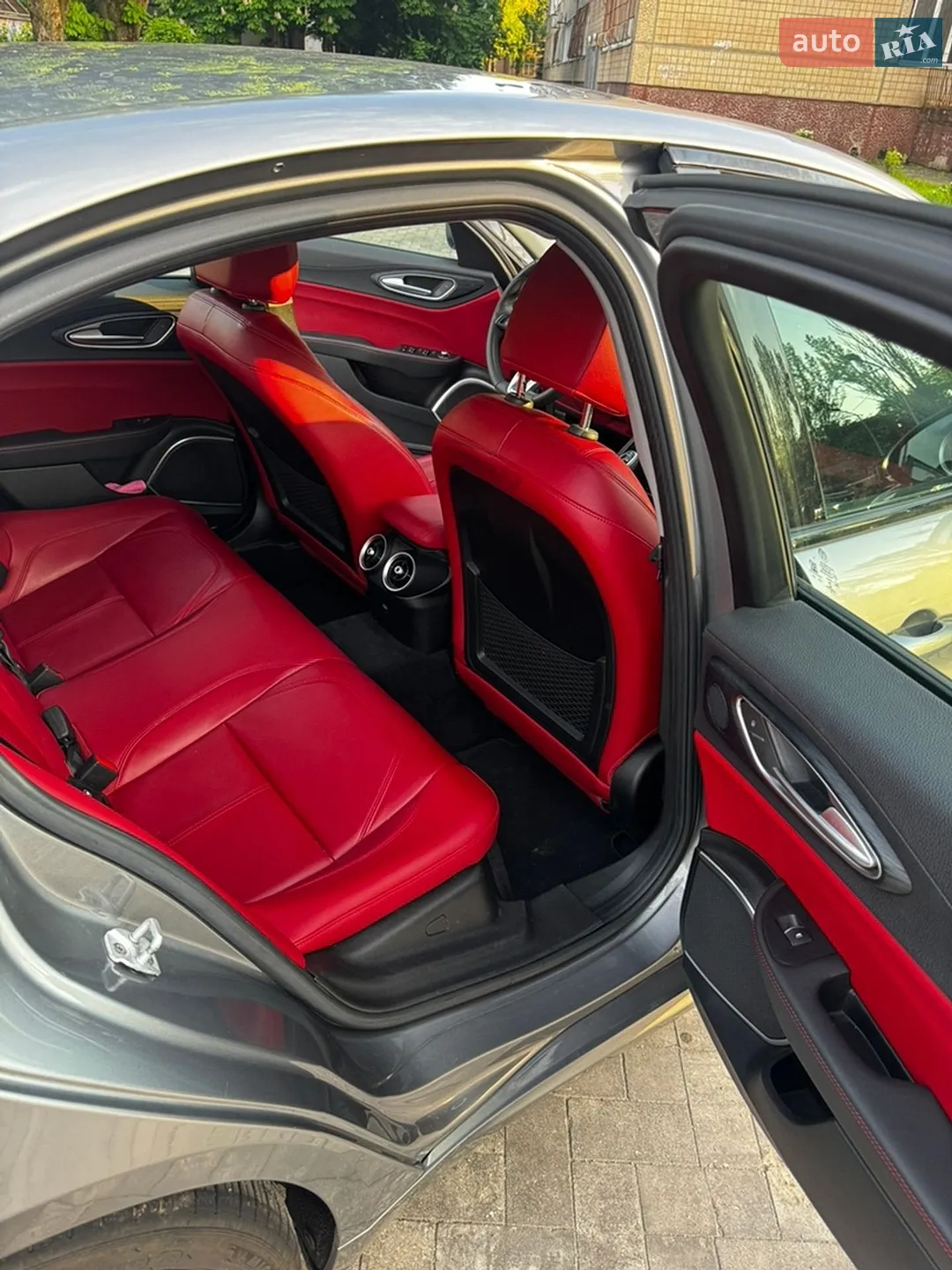 2019 Alfa Romeo Giulia - мініатюра 12