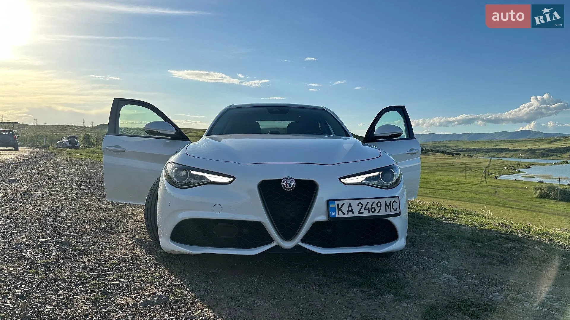 2017 Alfa Romeo Giulia - мініатюра 4