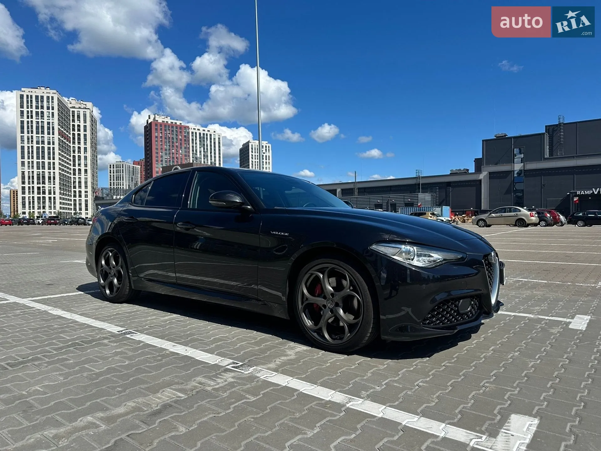 2018 Alfa Romeo Giulia - фото 1