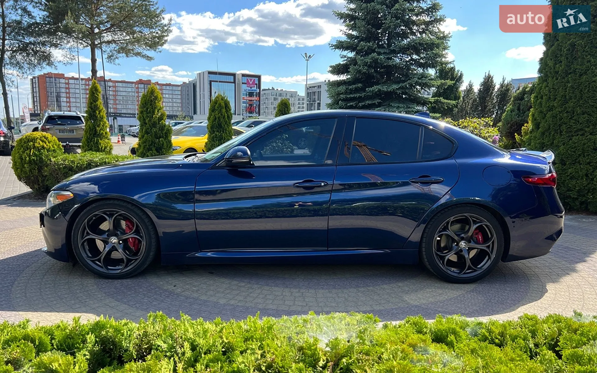 2018 Alfa Romeo Giulia - мініатюра 4