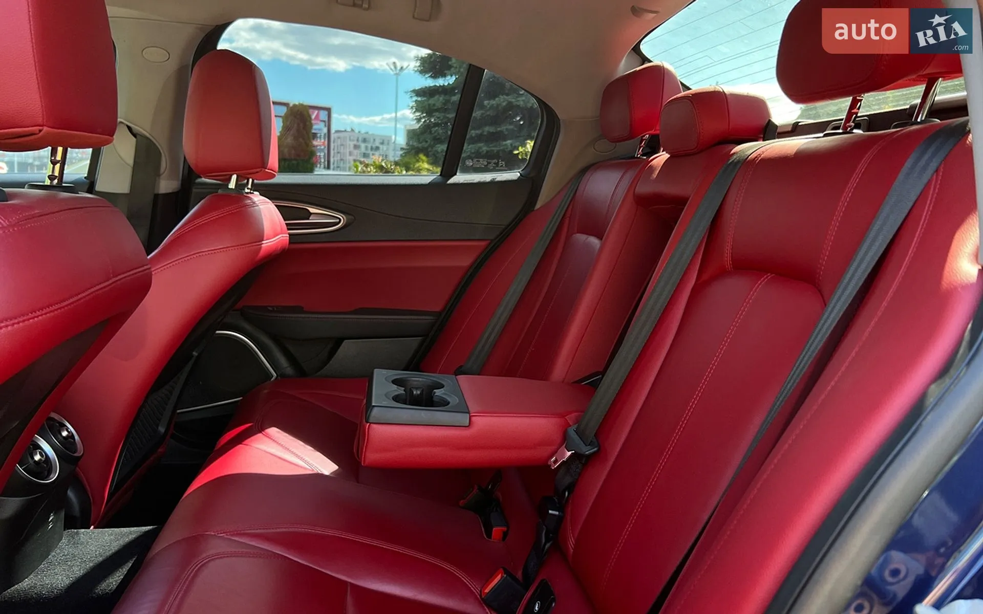 2018 Alfa Romeo Giulia - мініатюра 25