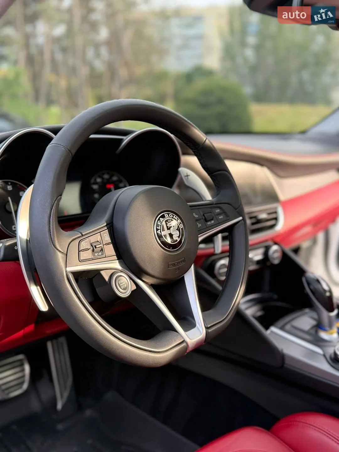 2017 Alfa Romeo Giulia - мініатюра 23