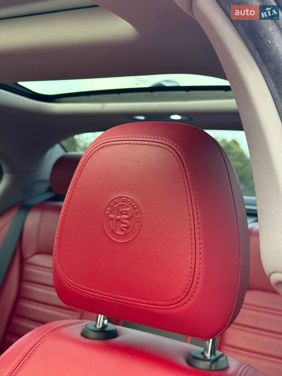 2017 Alfa Romeo Giulia - мініатюра 36