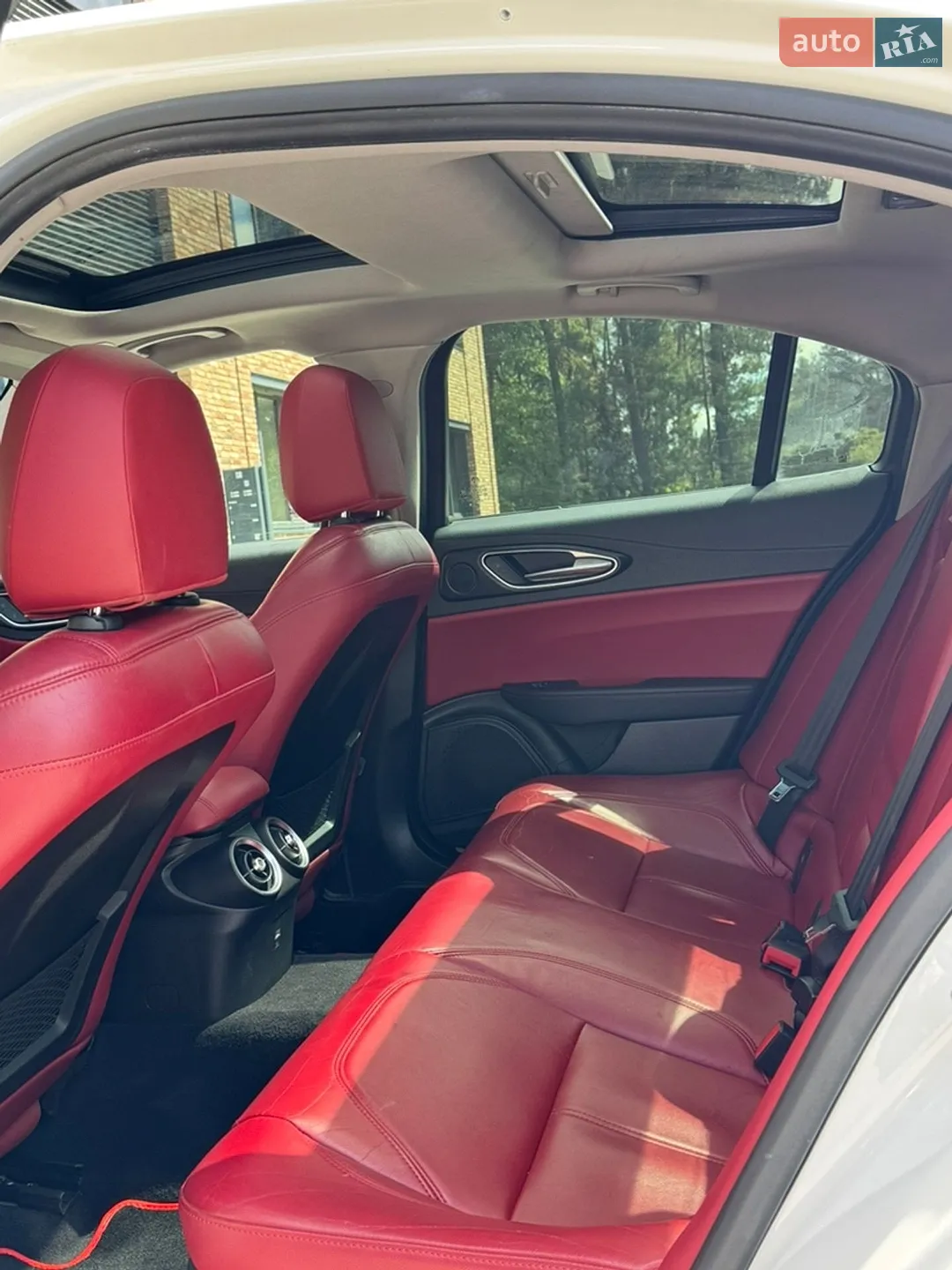 2018 Alfa Romeo Giulia - мініатюра 24