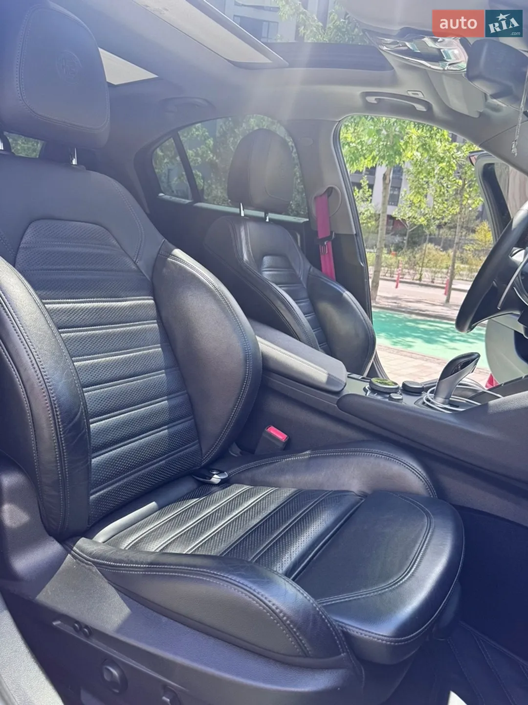 2019 Alfa Romeo Giulia - мініатюра 20