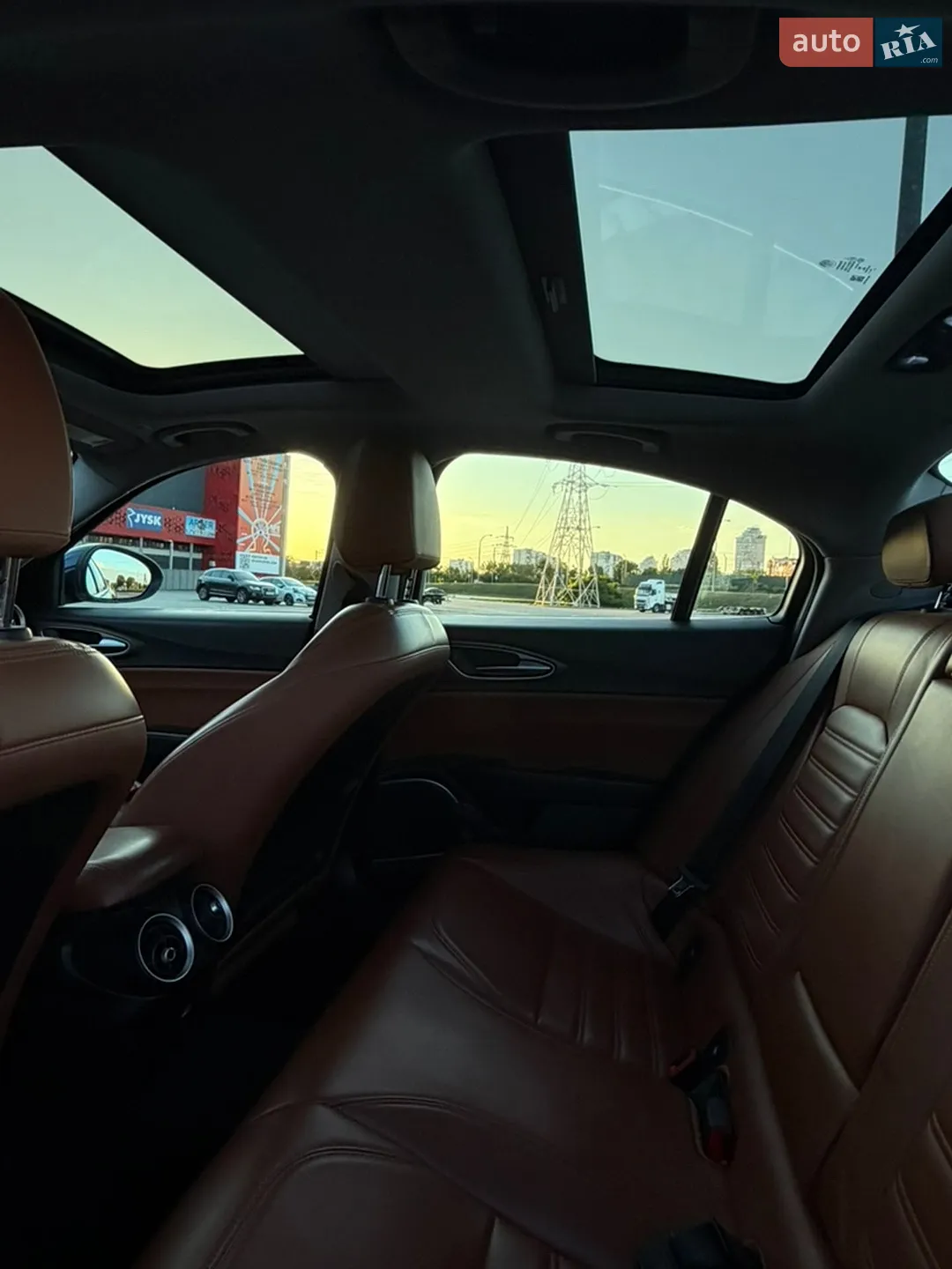 2017 Alfa Romeo Giulia - мініатюра 21