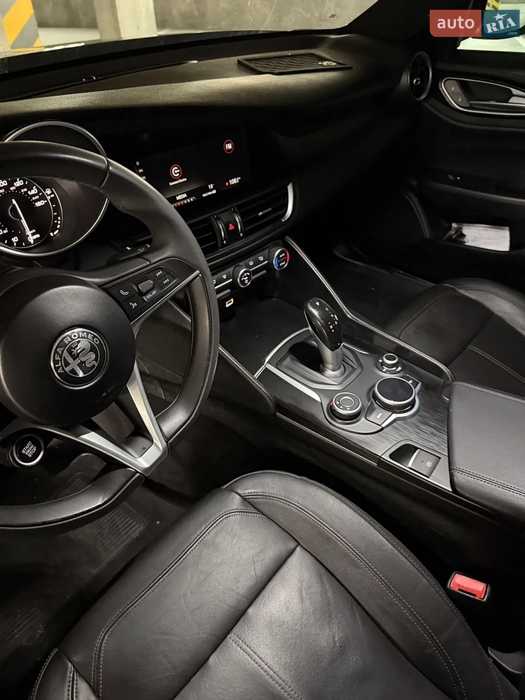 2017 Alfa Romeo Giulia - мініатюра 25