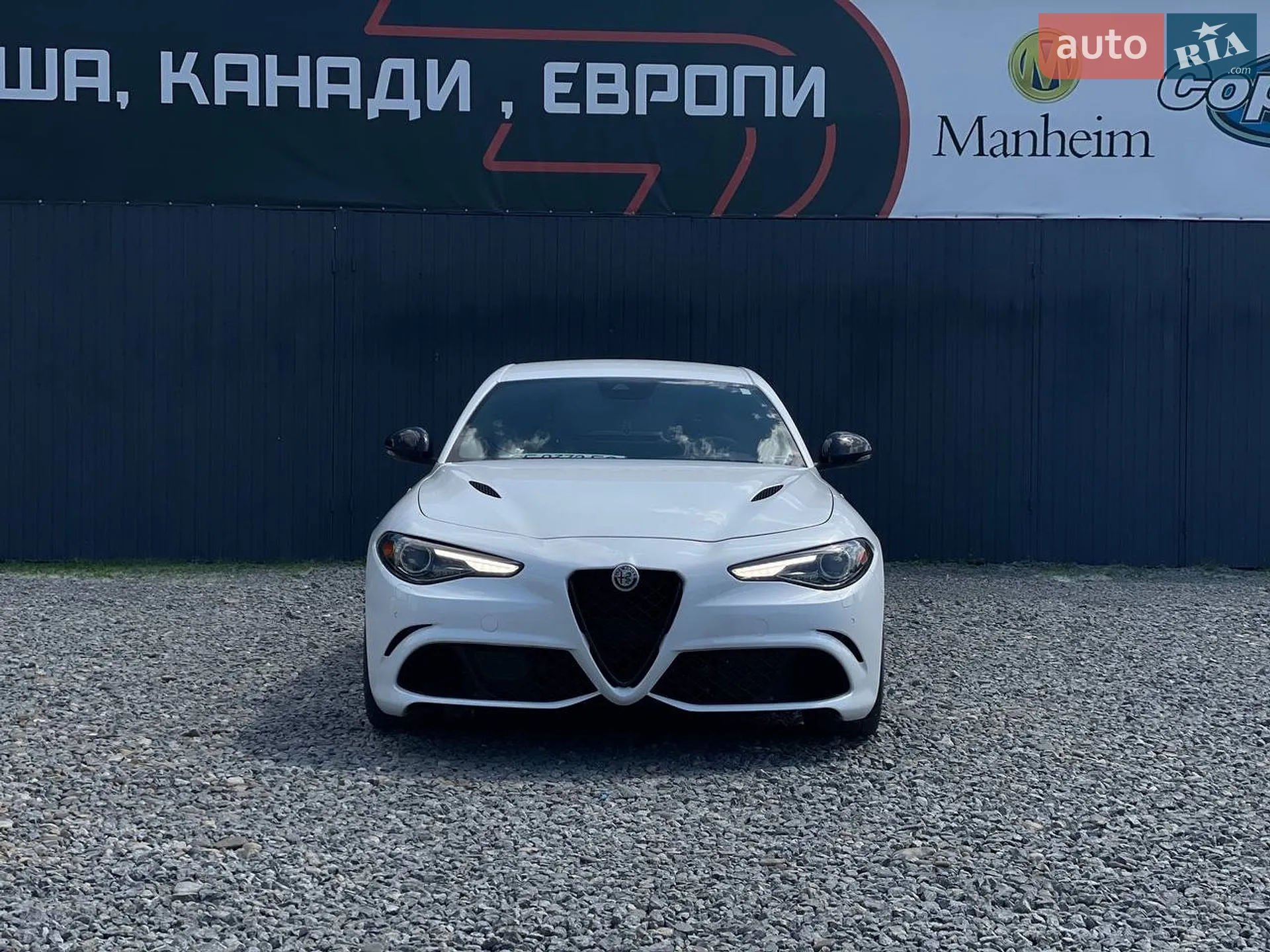 2017 Alfa Romeo Giulia - фото 1