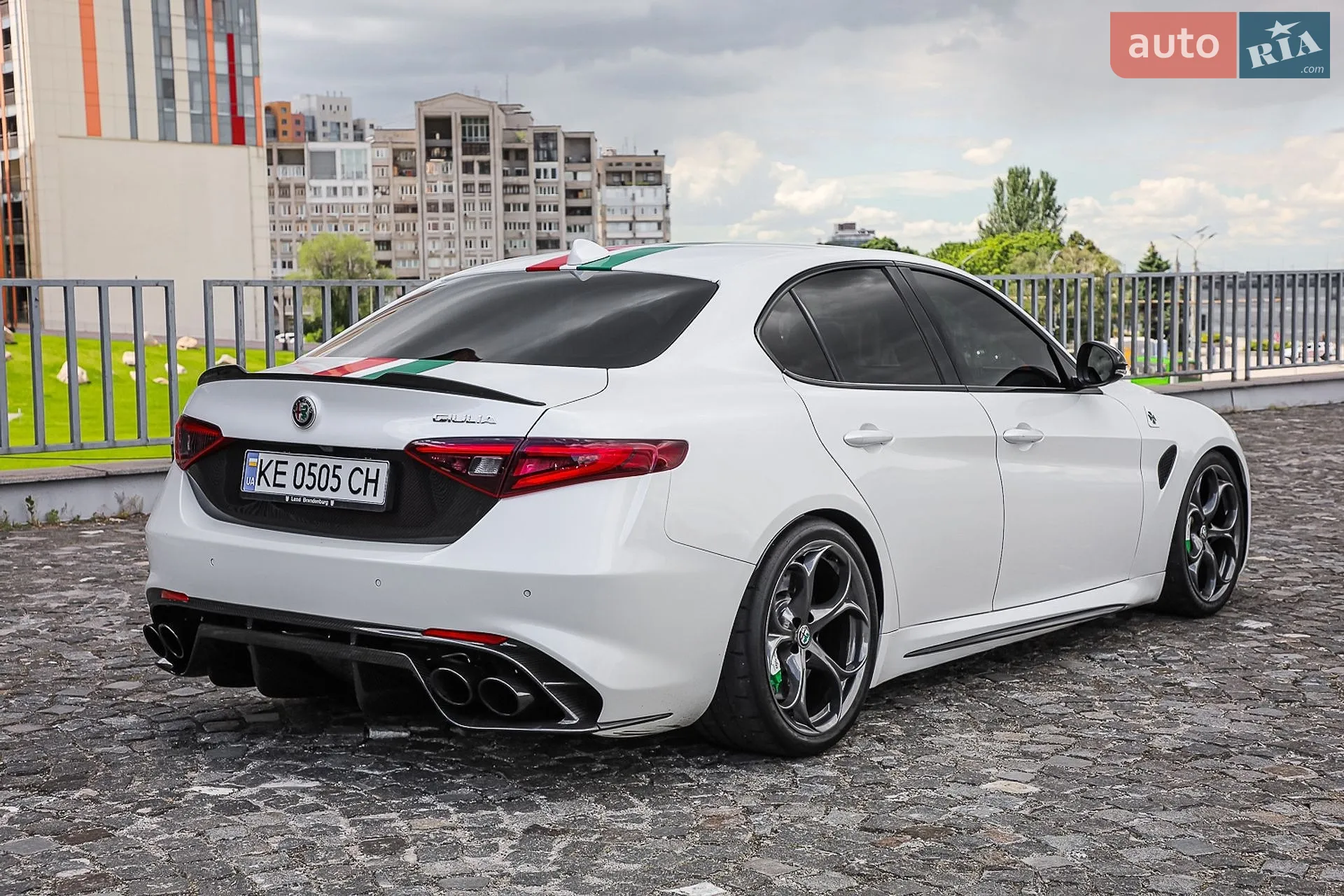 2016 Alfa Romeo Giulia - мініатюра 27
