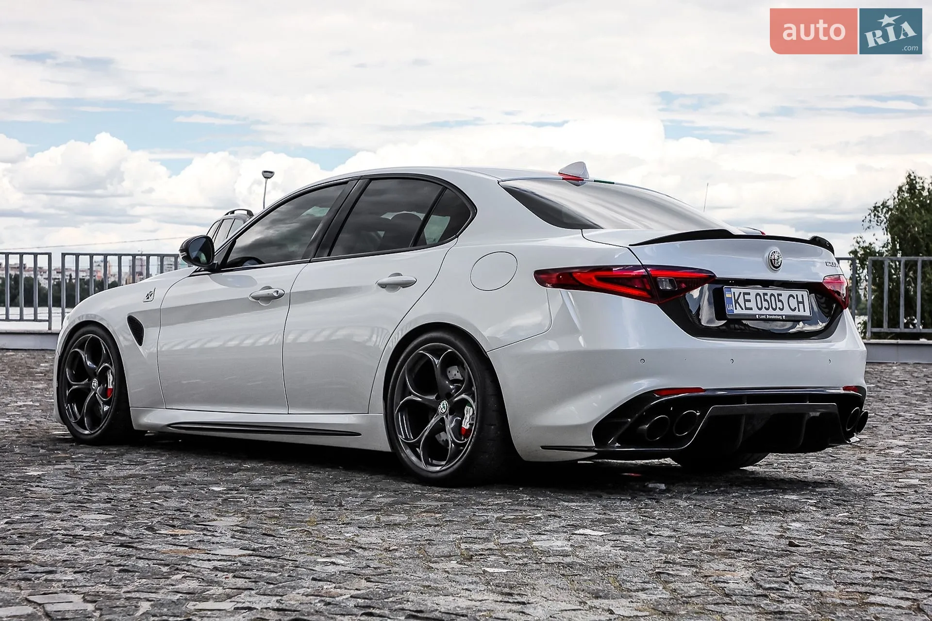 2016 Alfa Romeo Giulia - мініатюра 31