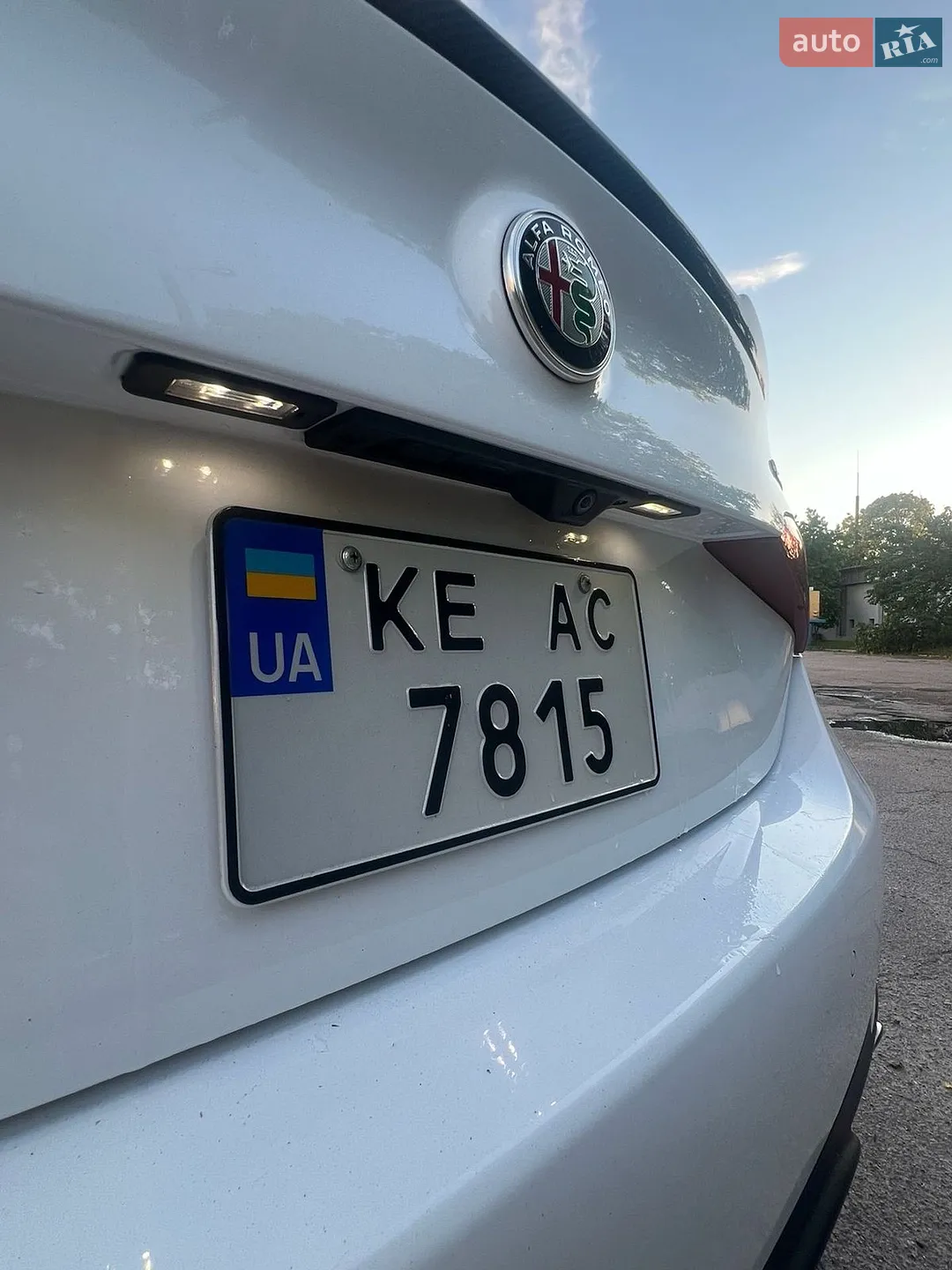 2018 Alfa Romeo Giulia - мініатюра 7