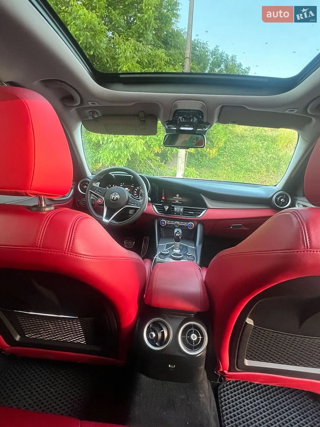 2018 Alfa Romeo Giulia - мініатюра 24
