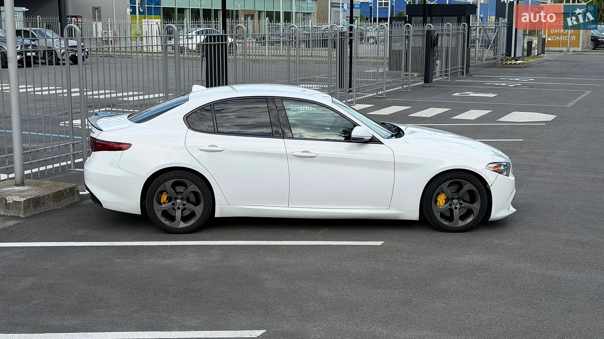 2017 Alfa Romeo Giulia - мініатюра 6