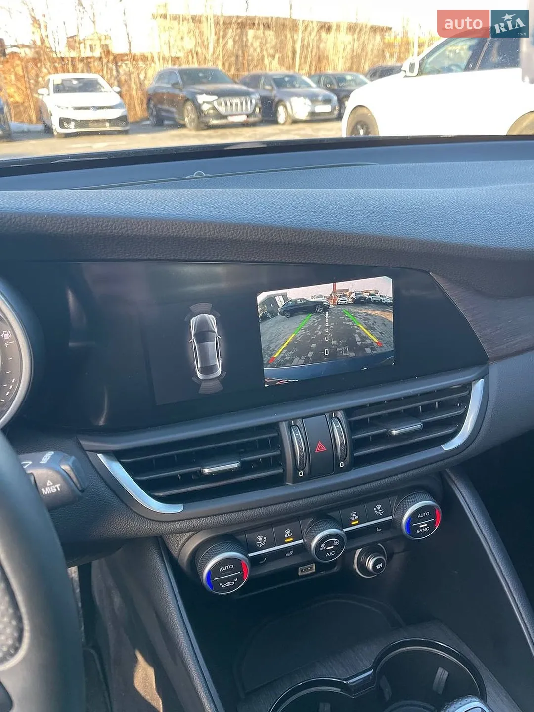 2019 Alfa Romeo Giulia - мініатюра 28