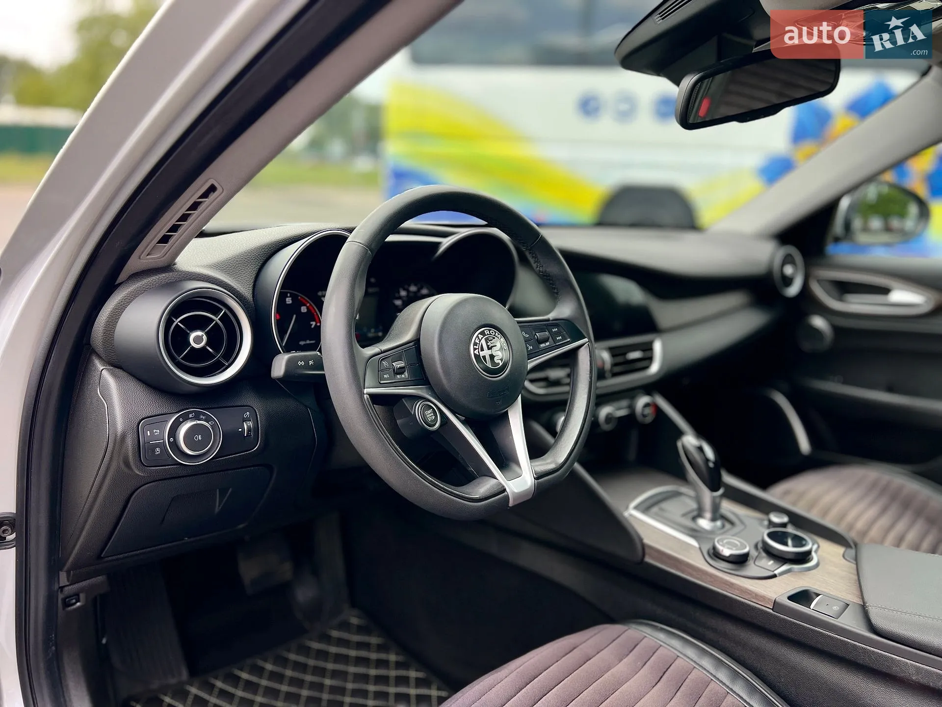 2018 Alfa Romeo Giulia - мініатюра 19