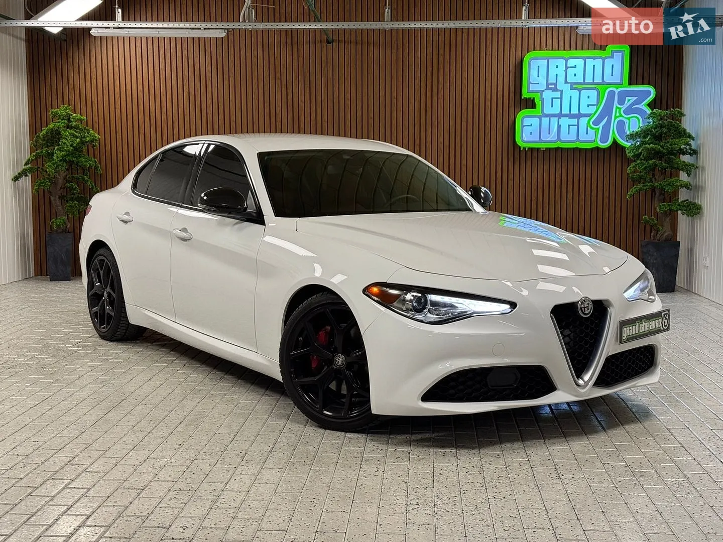 2020 Alfa Romeo Giulia - мініатюра 7