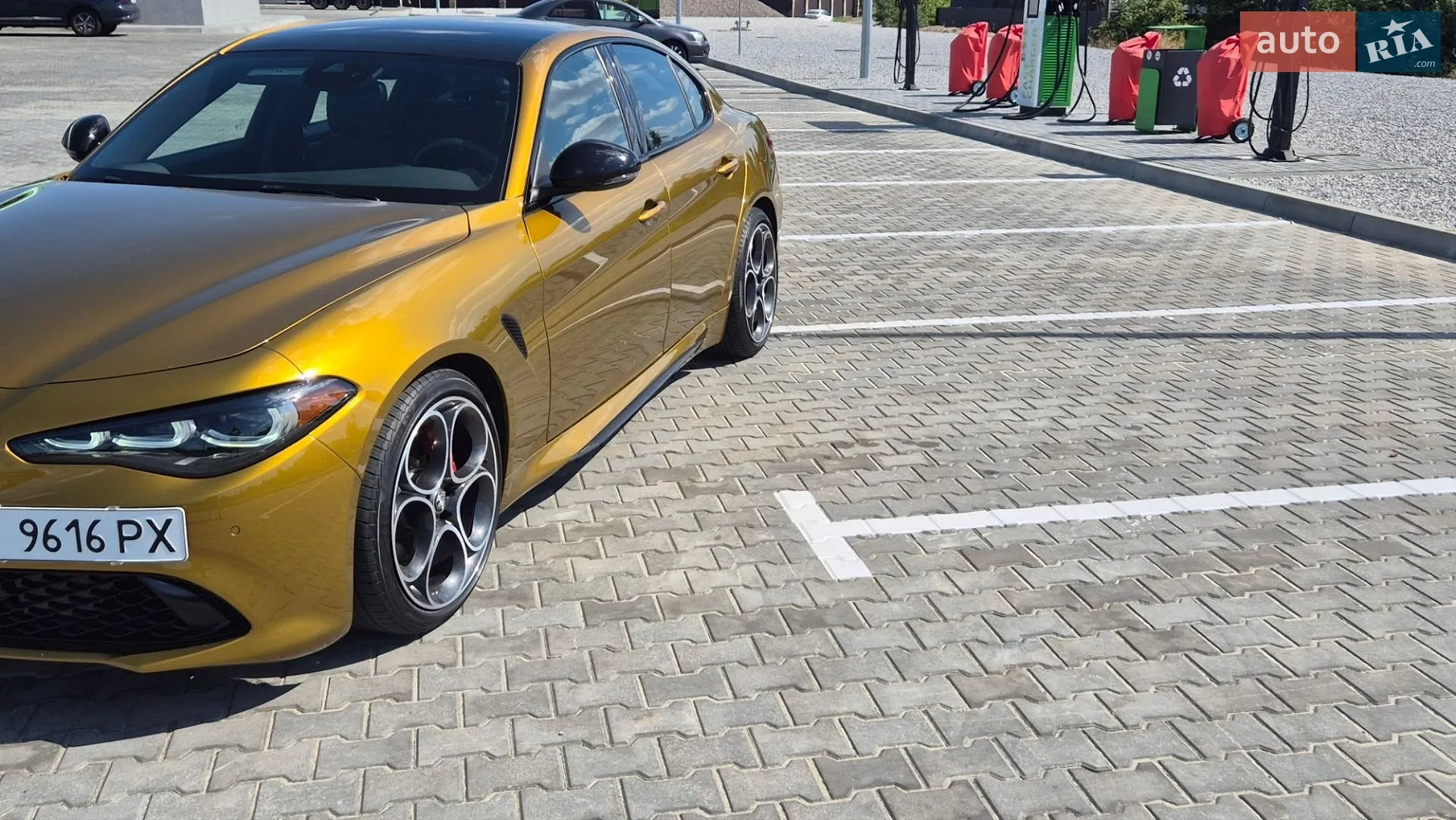 2022 Alfa Romeo Giulia - мініатюра 14