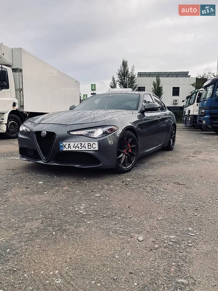 2017 Alfa Romeo Giulia - мініатюра 36