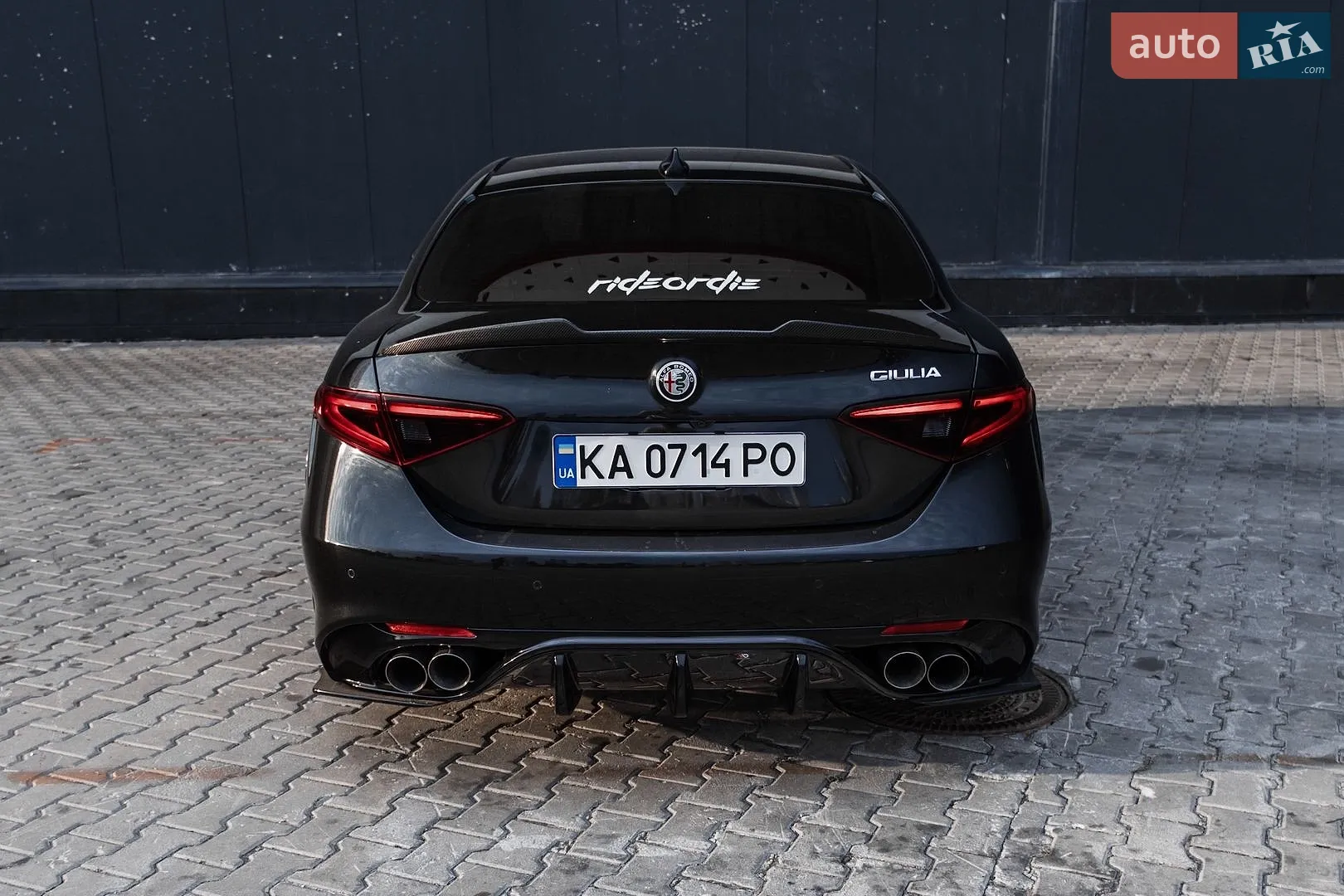 2017 Alfa Romeo Giulia - мініатюра 10