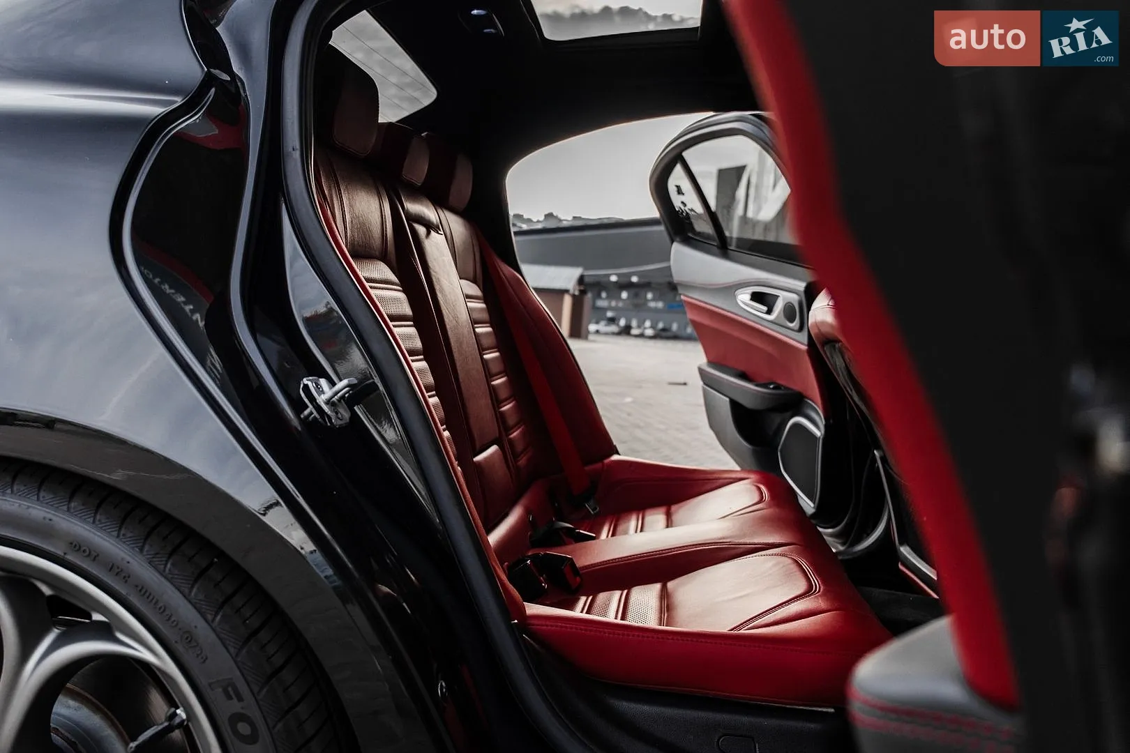 2017 Alfa Romeo Giulia - мініатюра 30