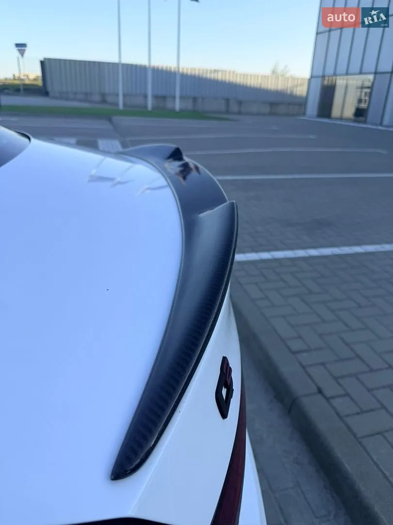 2017 Alfa Romeo Giulia - мініатюра 8