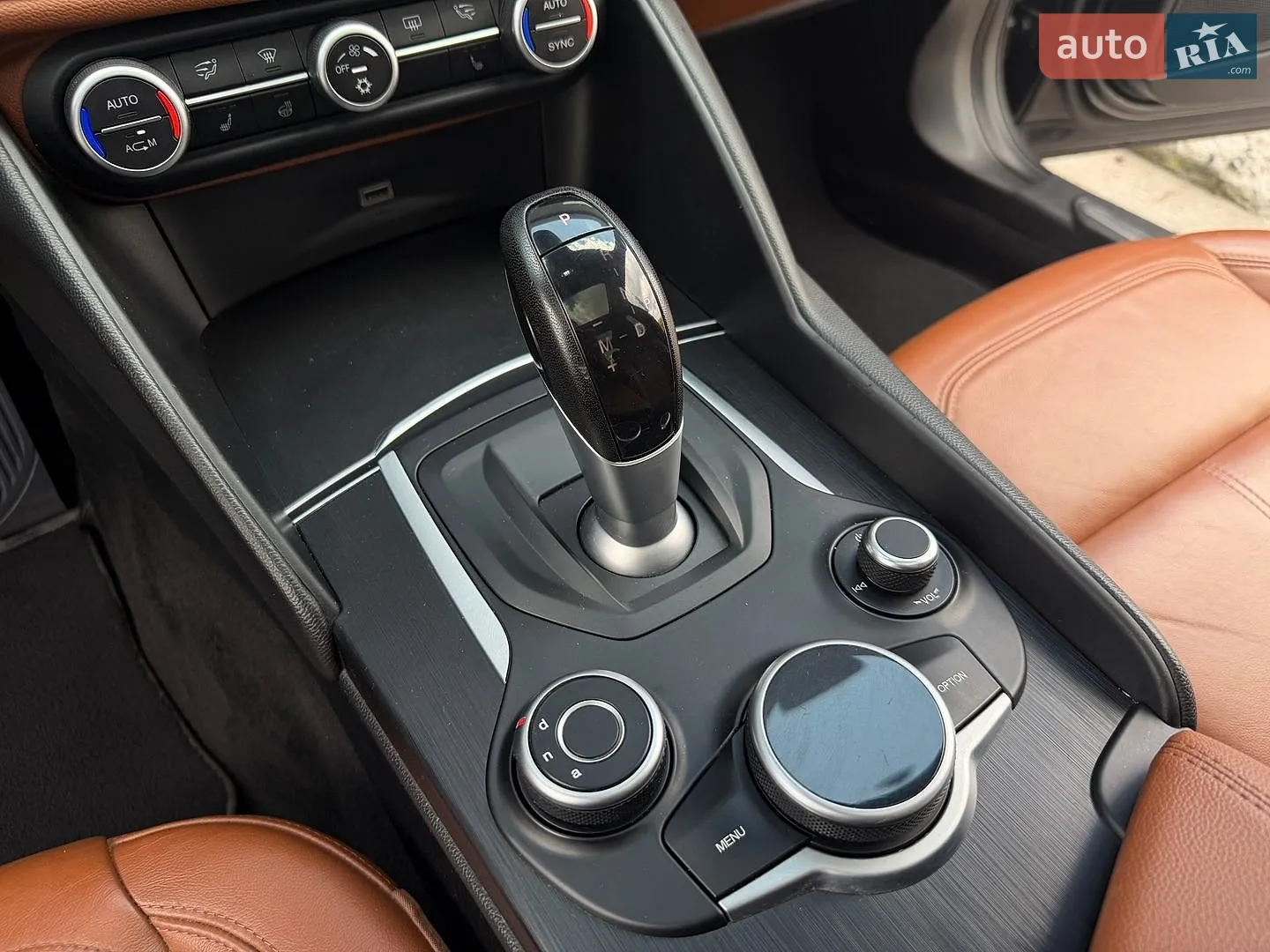 2017 Alfa Romeo Giulia - мініатюра 44
