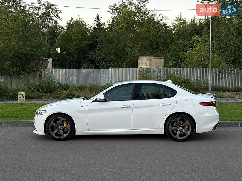 Alfa Romeo Giulia 2017