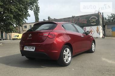 Хетчбек Alfa Romeo Giulietta 2012 в Києві