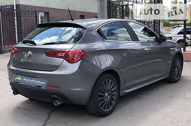 Хэтчбек Alfa Romeo Giulietta 2012 в Николаеве