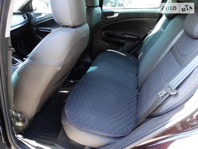 Хетчбек Alfa Romeo Giulietta 2012 в Дніпрі