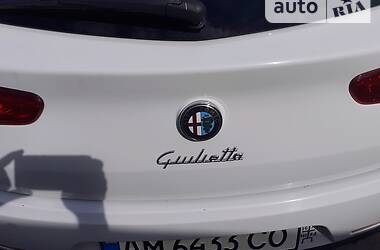 Хэтчбек Alfa Romeo Giulietta 2013 в Житомире