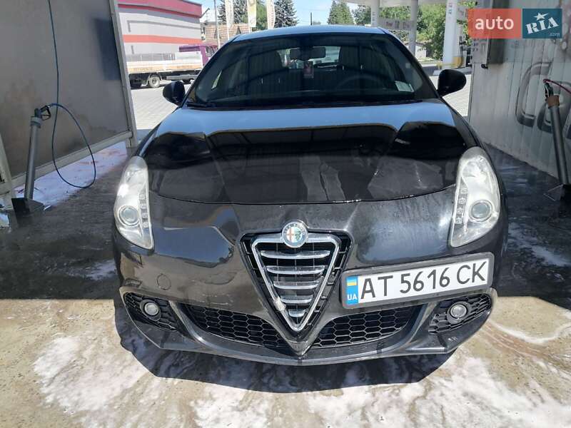 Хетчбек Alfa Romeo Giulietta 2010 в Коломиї